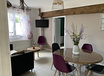 La Maison Bleue - NEUVY-SUR-LOIRE