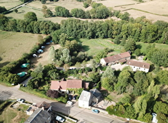Camping sur Yonne - EPIRY