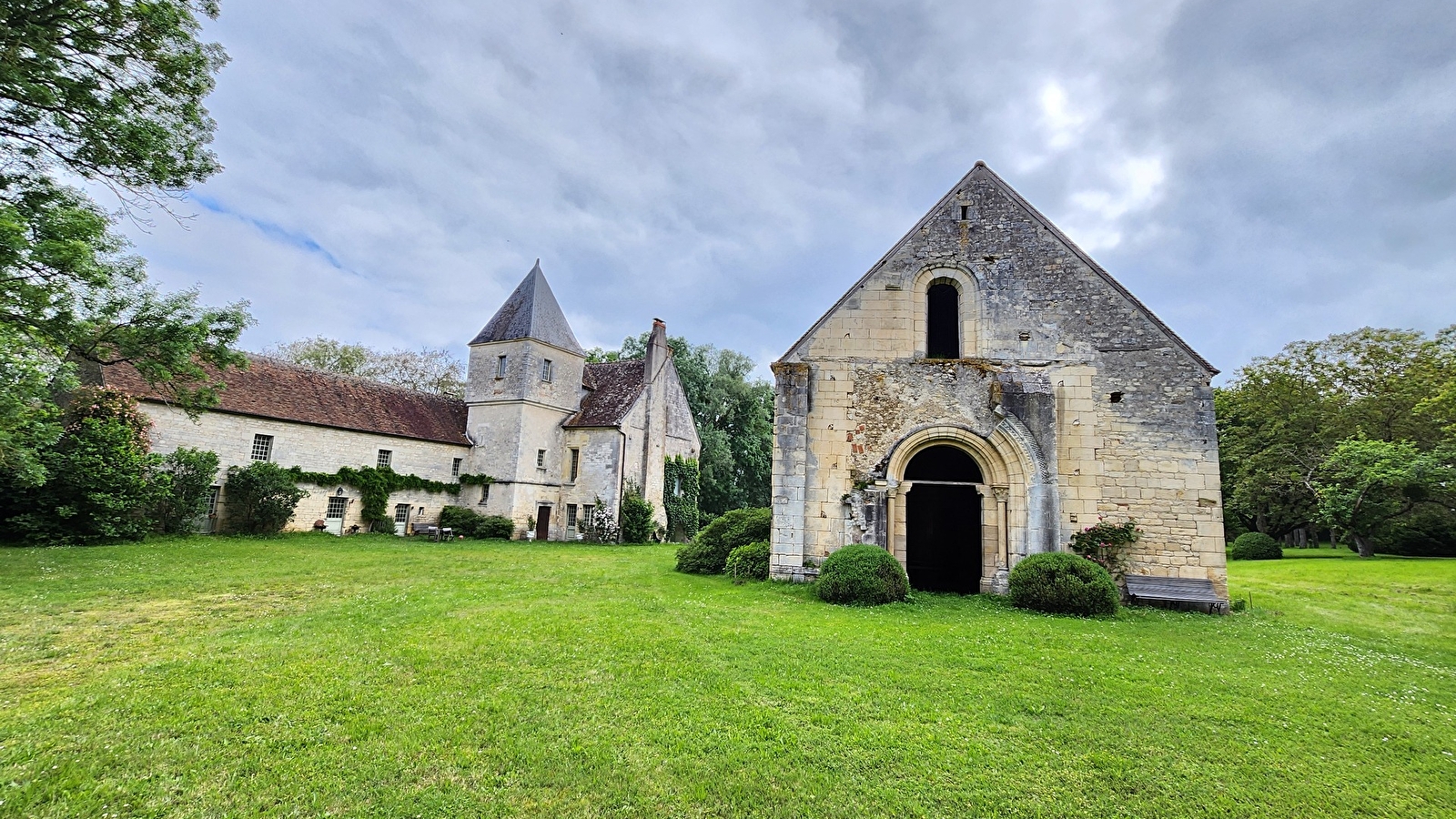 Visites guidées de la Commanderie des Templiers de Villemoison 